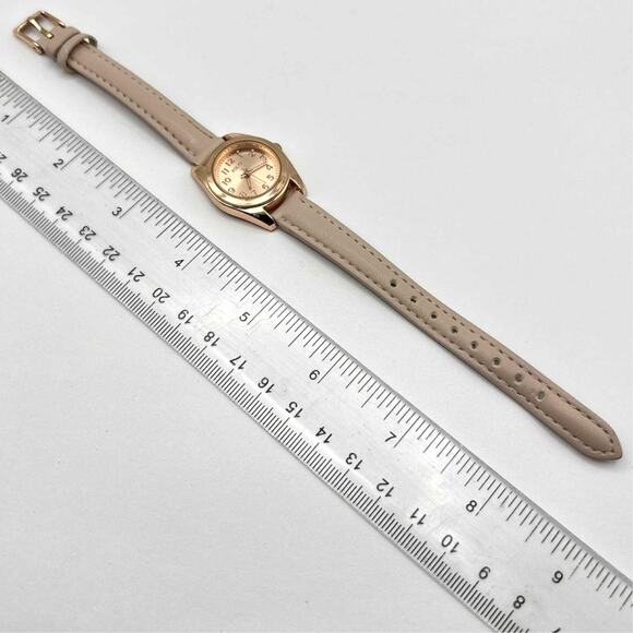 Pink Folio Watch - Picture 4 of 5